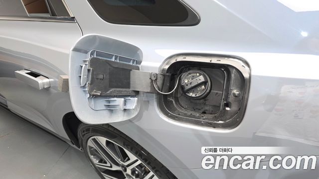 Hyundai Grandeur Hybrid (GN7) Premium 2023 — фото 37