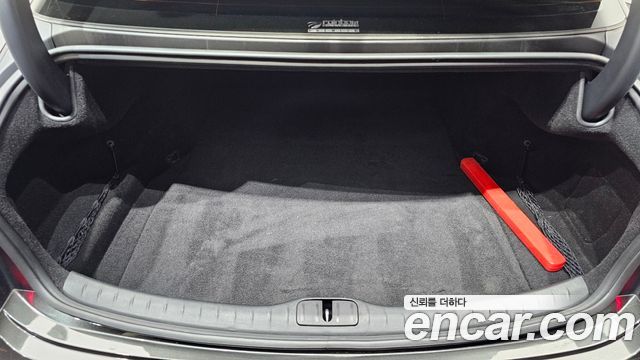 Genesis G80 (RG3) Gasoline 2.5 Turbo 2WD 2025 — фото 17