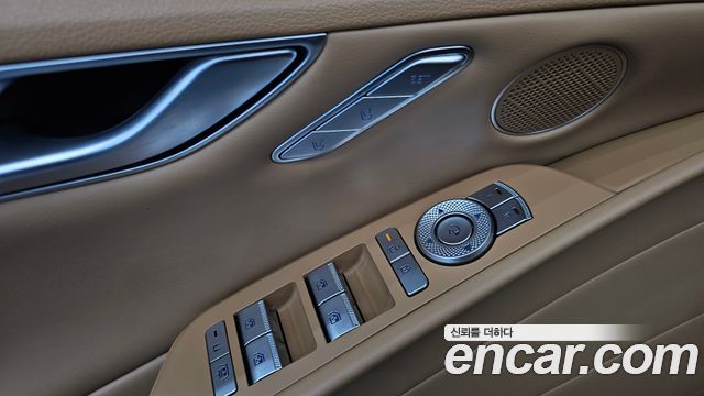 Genesis G80 (RG3) Gasoline 2.5 Turbo 2WD 2025 — фото 29