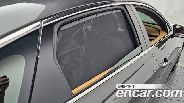 Genesis G80 (RG3) Gasoline 2.5 Turbo 2WD 2025 — фото 35