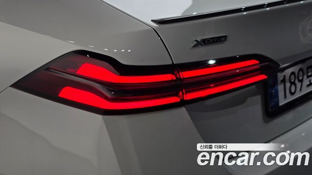 BMW 5 Series (G60) 530i xDrive M Sport Pro Special Edition 2025 — фото 29