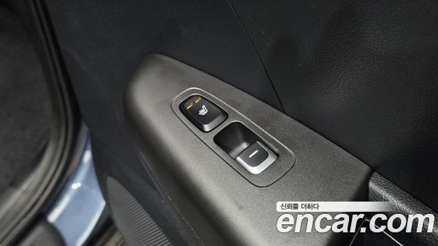 Kia Sportage The Bold Gasoline Prestige 2019 — фото 17