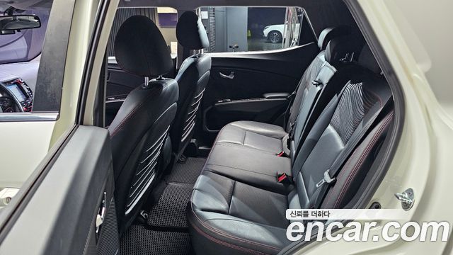 KG Mobility (SsangYong) Tivoli Air Diesel RX 2WD 2017 — фото 12