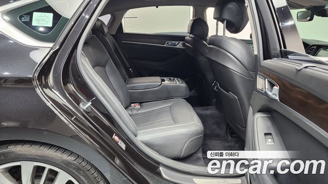 Genesis G80 3.3 GDI AWD Premium Luxury 2018 — фото 11