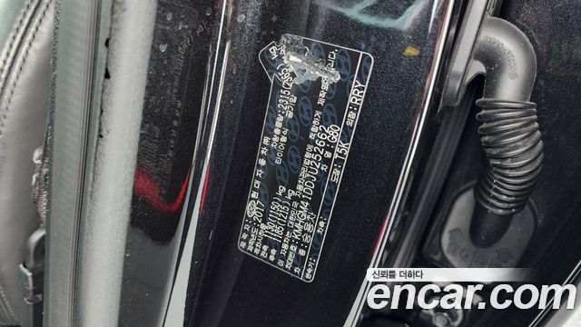 Genesis G80 3.3 GDI AWD Premium Luxury 2018 — фото 28