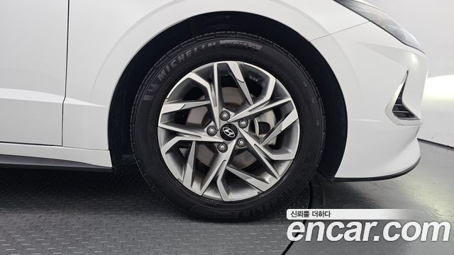 Hyundai Sonata (DN8) 2.0 Premium Family 2020 — фото 21
