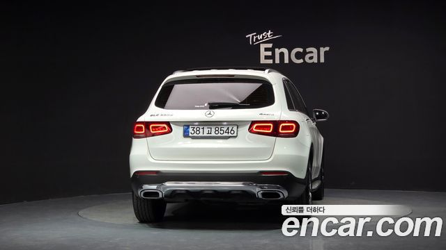 Mercedes-Benz GLC-Class (X253) GLC220 d 4MATIC 2022 — фото 4
