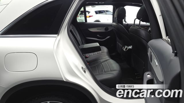 Mercedes-Benz GLC-Class (X253) GLC220 d 4MATIC 2022 — фото 11