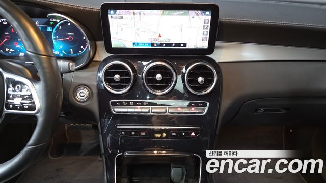 Mercedes-Benz GLC-Class (X253) GLC220 d 4MATIC 2022 — фото 13