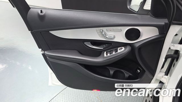 Mercedes-Benz GLC-Class (X253) GLC220 d 4MATIC 2022 — фото 24