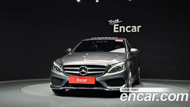 Mercedes-Benz C-Class (W205) C200 AMG Line 2017 — фото 3