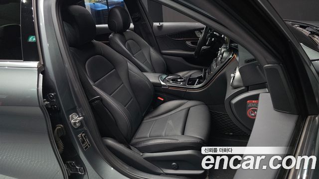 Mercedes-Benz C-Class (W205) C200 AMG Line 2017 — фото 26