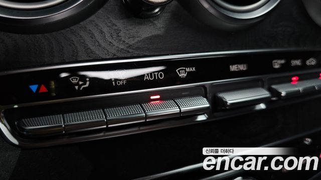 Mercedes-Benz C-Class (W205) C200 AMG Line 2017 — фото 28
