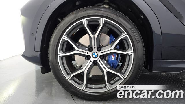 BMW X6 (G06) xDrive40i M Sport 2023 — фото 5