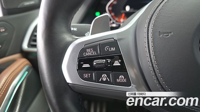 BMW X6 (G06) xDrive40i M Sport 2023 — фото 15
