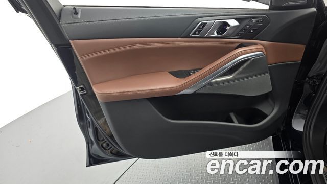 BMW X6 (G06) xDrive40i M Sport 2023 — фото 24