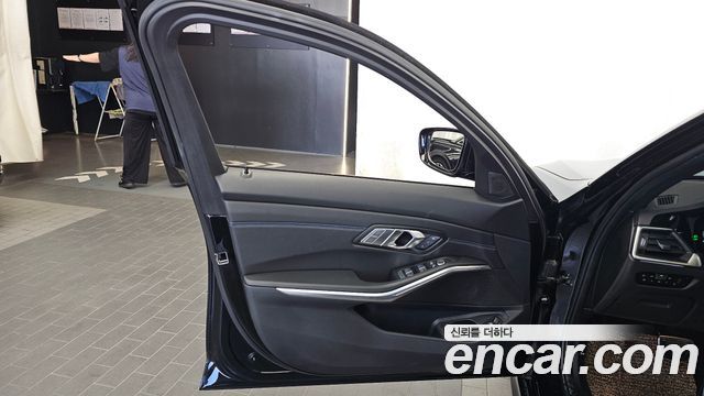 BMW 3 Series (G20) 320i M Sport 2021 — фото 24