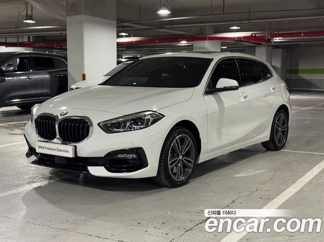 BMW 1 Series (F40) 120i Sports