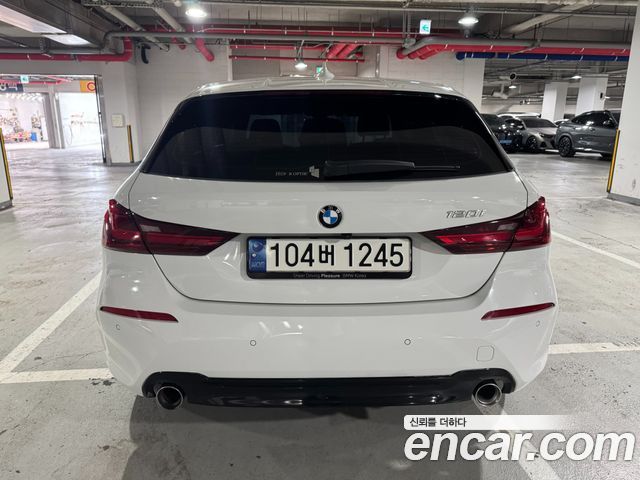 BMW 1 Series (F40) 120i Sports 2024 — фото 4