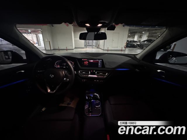 BMW 1 Series (F40) 120i Sports 2024 — фото 7