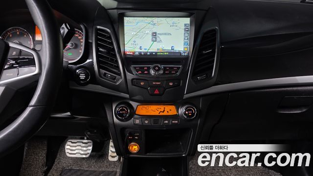KG Mobility (SsangYong) Style Korando C 2.2 Extreme 2WD 2017 — фото 15