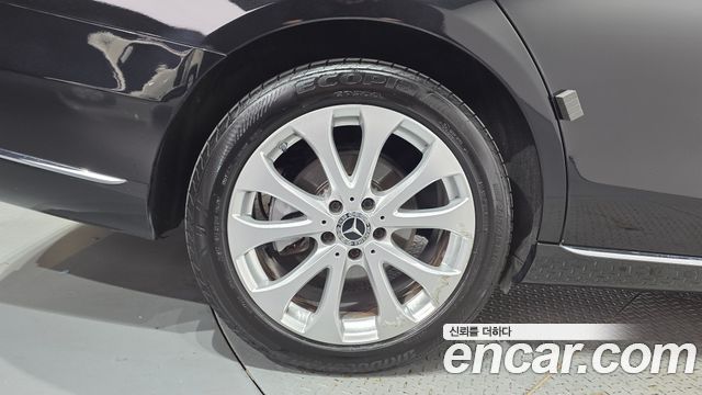Mercedes-Benz E-Class (W213) E220d Exclusive 2019 — фото 5