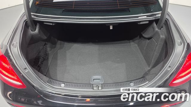 Mercedes-Benz E-Class (W213) E220d Exclusive 2019 — фото 27