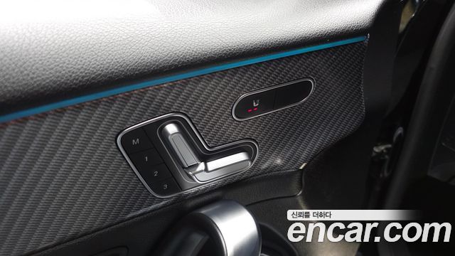Mercedes-Benz A-Class (W177) A220 Sedan 2025 — фото 20