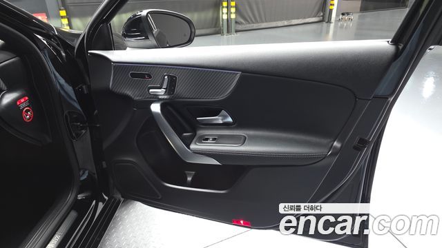 Mercedes-Benz A-Class (W177) A220 Sedan 2025 — фото 24