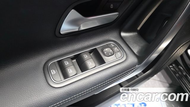 Mercedes-Benz A-Class (W177) A220 Sedan 2025 — фото 28
