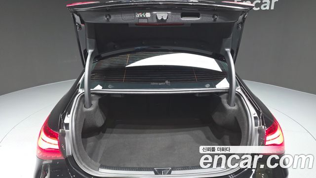 Mercedes-Benz A-Class (W177) A220 Sedan 2025 — фото 30