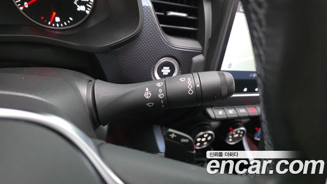 Renault Korea XM3 1.6 GTe LE 2021 — фото 20