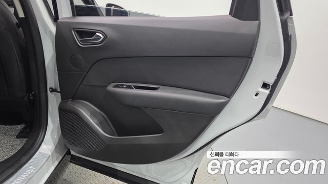 Renault Korea XM3 1.6 GTe LE 2021 — фото 25