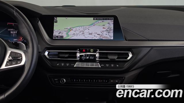 BMW 1 Series (F40) 120i M Sports 2023 — фото 14