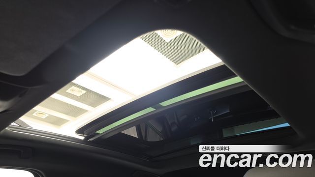 BMW 1 Series (F40) 120i M Sports 2023 — фото 18