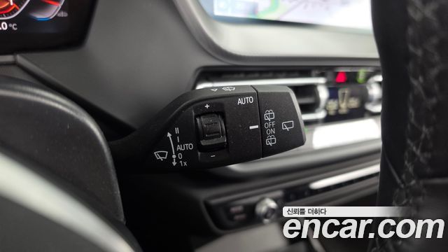 BMW 1 Series (F40) 120i M Sports 2023 — фото 27