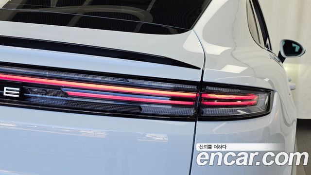 Porsche Cayenne (PO536) 3.0 E-Hybrid Coupe 2025 — фото 23