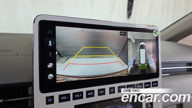 Hyundai Staria L3.5 Lounge 7-Seater Inspiration 2022 — фото 15