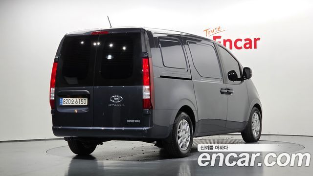 Hyundai Staria Cargo 3-Seater Modern 2022 — фото 2