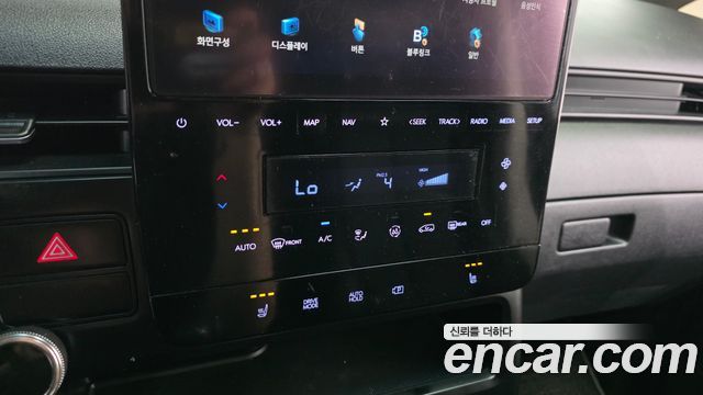 Hyundai Staria Cargo 3-Seater Modern 2022 — фото 17