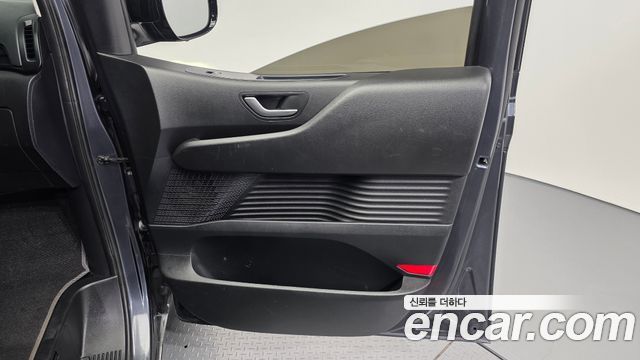 Hyundai Staria Cargo 3-Seater Modern 2022 — фото 25