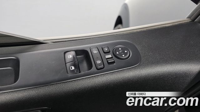 Hyundai Staria Cargo 3-Seater Modern 2022 — фото 27