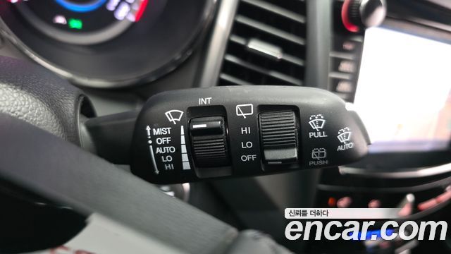 KG Mobility (SsangYong) Tivoli Armor Gear Plus 2WD 2019 — фото 19