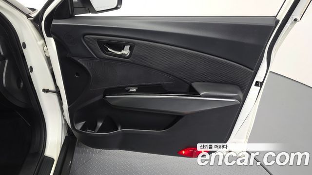KG Mobility (SsangYong) Tivoli Armor Gear Plus 2WD 2019 — фото 24