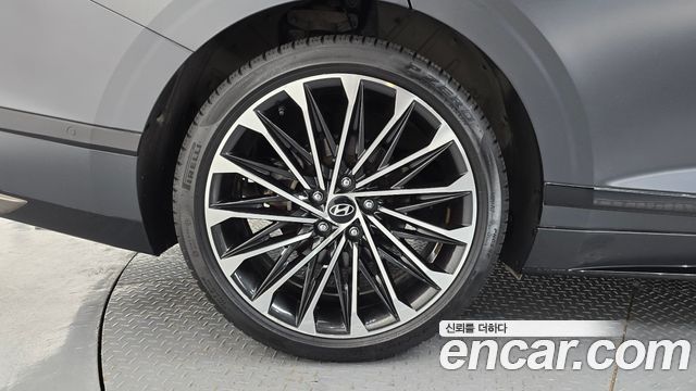 Hyundai Grandeur Hybrid (GN7) Calligraphy 2023 — фото 5