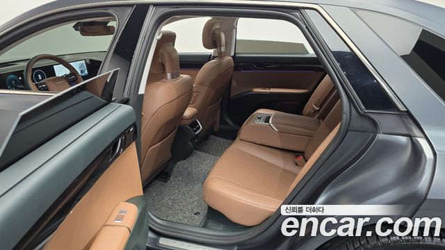 Hyundai Grandeur Hybrid (GN7) Calligraphy 2023 — фото 15