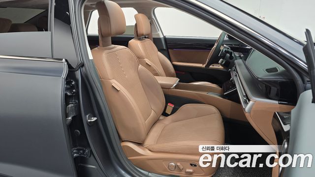 Hyundai Grandeur Hybrid (GN7) Calligraphy 2023 — фото 32