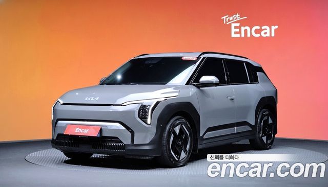 Kia EV3 Standard 2WD Air 2025 — фото 1