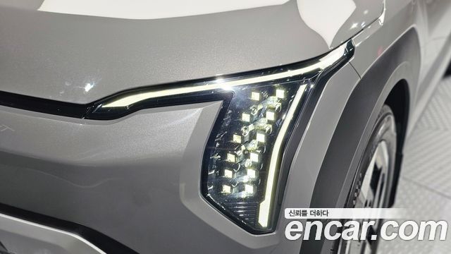 Kia EV3 Standard 2WD Air 2025 — фото 22