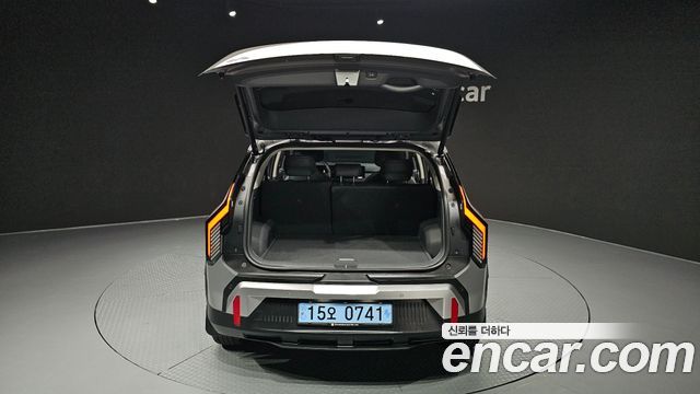 Kia EV3 Standard 2WD Air 2025 — фото 38